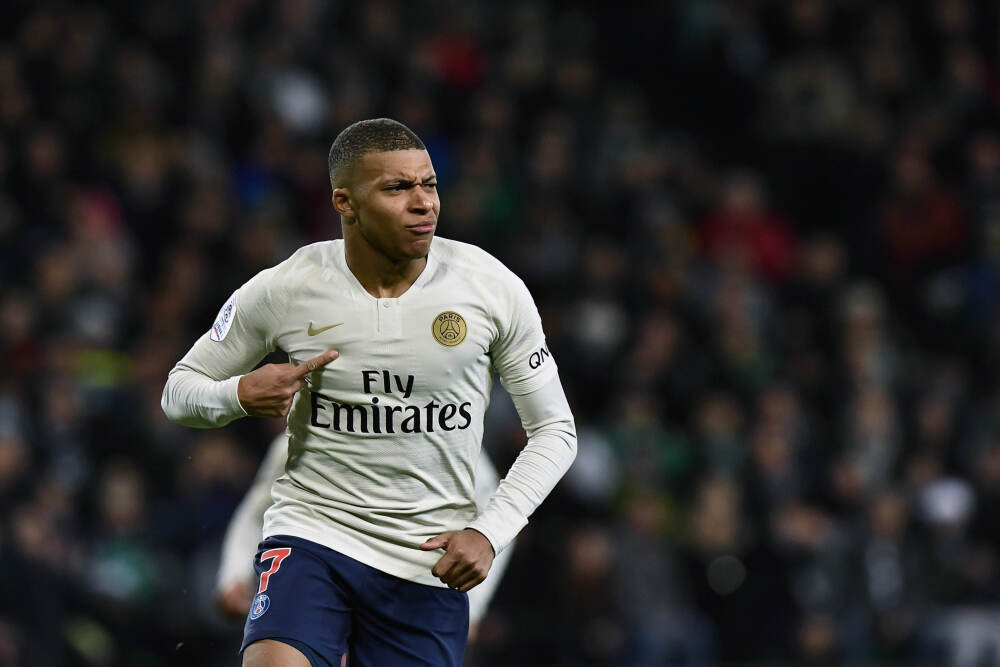 中场绞杀！阿斯：国王杯半决赛中，马竞会让德保罗和佩德里一换一